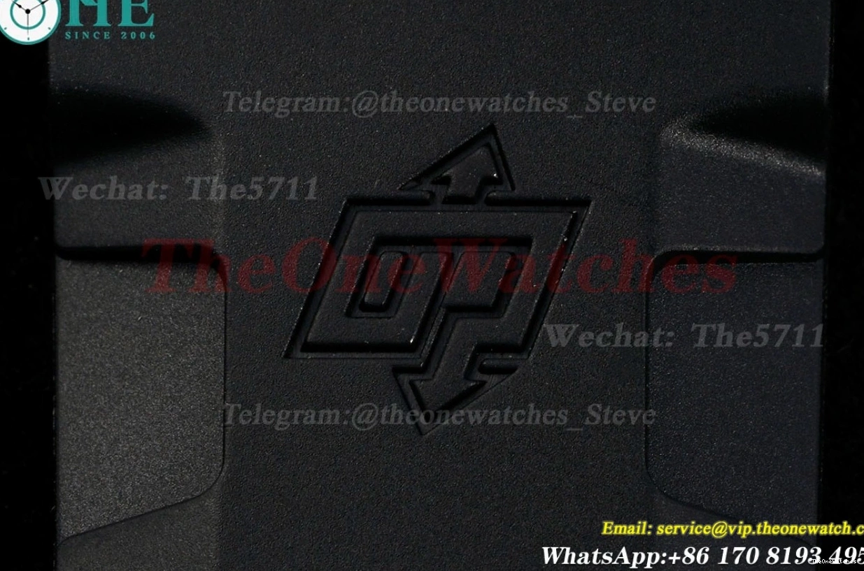 Black Submersible Carbon RU Dial P900 VSF 42MM PAM2231 0209